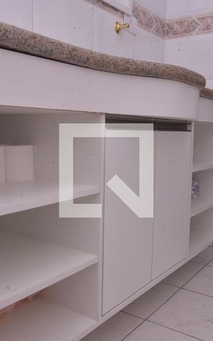 Casa à venda com 176m², 3 quartos e 2 vagasBanheiro 4