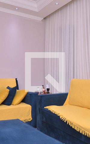 Casa à venda com 176m², 3 quartos e 2 vagasSala