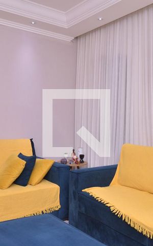 Casa à venda com 176m², 3 quartos e 2 vagasSala