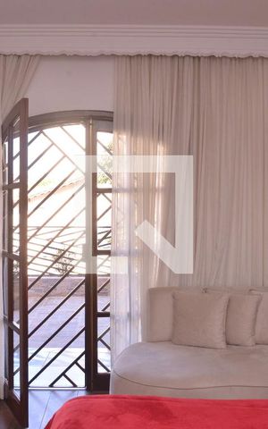 Casa à venda com 176m², 3 quartos e 2 vagasQuarto 3