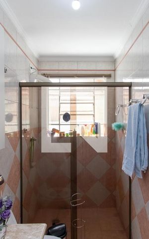Casa à venda com 155m², 2 quartos e 2 vagas Casa à venda com 155m², 2 quartos e 2 vagasBanheiro Social