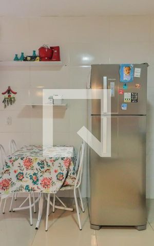 Casa para alugar com 90m², 2 quartos e 1 vaga Casa para alugar com 90m², 2 quartos e 1 vagaCozinha