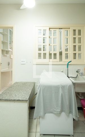 Casa de condomínio à venda com 77m², 2 quartos e 1 vaga Casa de condomínio à venda com 77m², 2 quartos e 1 vagaÁrea de Serviço e Churrasqueira