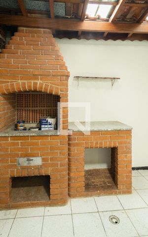 Casa de condomínio à venda com 77m², 2 quartos e 1 vaga Casa de condomínio à venda com 77m², 2 quartos e 1 vagaÁrea de Serviço e Churrasqueira