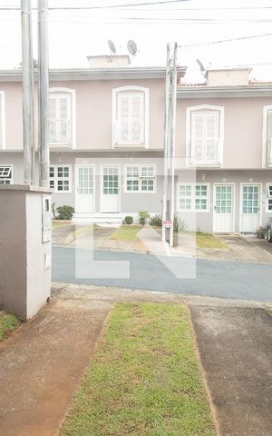 Casa de condomínio à venda com 77m², 2 quartos e 1 vaga Casa de condomínio à venda com 77m², 2 quartos e 1 vagaVista - Sala