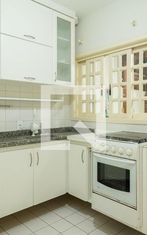 Casa de condomínio à venda com 77m², 2 quartos e 1 vaga Casa de condomínio à venda com 77m², 2 quartos e 1 vagaCozinha