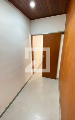 Apartamento à venda com 150m², 3 quartos e 1 vaga Apartamento à venda com 150m², 3 quartos e 1 vagaCloset