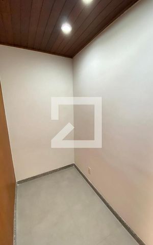 Apartamento à venda com 150m², 3 quartos e 1 vaga Apartamento à venda com 150m², 3 quartos e 1 vagaCloset