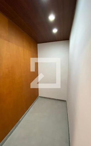 Apartamento à venda com 150m², 3 quartos e 1 vaga Apartamento à venda com 150m², 3 quartos e 1 vagaCloset