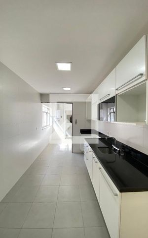 Apartamento à venda com 150m², 3 quartos e 1 vaga Apartamento à venda com 150m², 3 quartos e 1 vagaCozinha