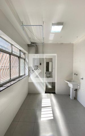 Apartamento à venda com 150m², 3 quartos e 1 vaga Apartamento à venda com 150m², 3 quartos e 1 vagaÁrea de Serviço