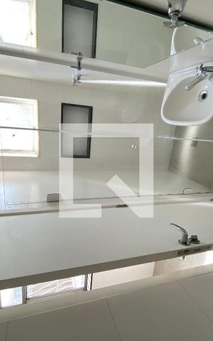 Apartamento à venda com 150m², 3 quartos e 1 vaga Apartamento à venda com 150m², 3 quartos e 1 vagaBanheiro de serviço