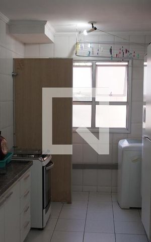 Apartamento para alugar com 66m², 2 quartos e 1 vagaCozinha e Área de Serviço