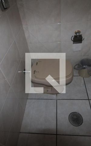 Casa à venda com 198m², 3 quartos e 2 vagasBanheiro 2