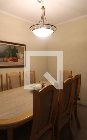 Casa à venda com 198m², 3 quartos e 2 vagasSala de Jantar
