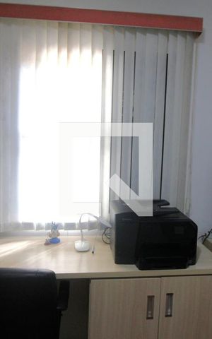 Casa à venda com 198m², 3 quartos e 2 vagasQuarto 3