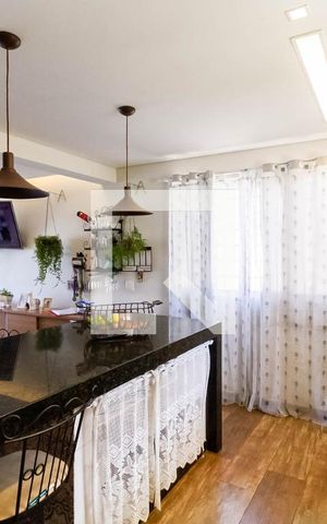 Casa à venda com 274m², 2 quartos e 8 vagas Casa à venda com 274m², 2 quartos e 8 vagasCozinha
