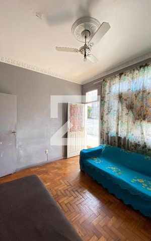 Casa à venda com 96m², 5 quartos e 1 vagaQuarto1
