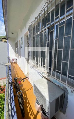 Casa à venda com 96m², 5 quartos e 1 vagaVaranda do quarto