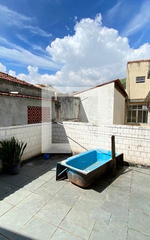 Casa à venda com 96m², 5 quartos e 1 vagaTerraço