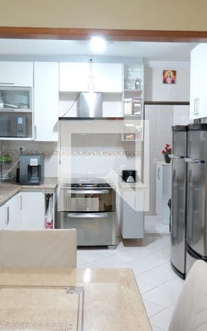 Casa à venda com 308m², 4 quartos e 6 vagasCozinha
