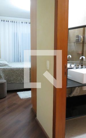 Casa à venda com 308m², 4 quartos e 6 vagasQuarto 1