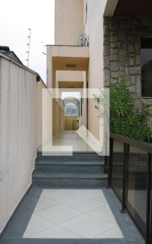 Casa à venda com 308m², 4 quartos e 6 vagasEntrada