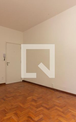 Apartamento para alugar com 58m², 1 quarto e 1 vagaSala