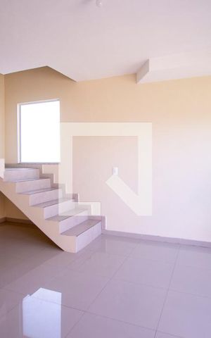 Casa para alugar com 90m², 2 quartos e 1 vaga Casa para alugar com 90m², 2 quartos e 1 vagaSala