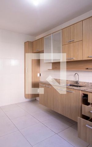 Casa para alugar com 90m², 2 quartos e 1 vaga Casa para alugar com 90m², 2 quartos e 1 vagaCozinha