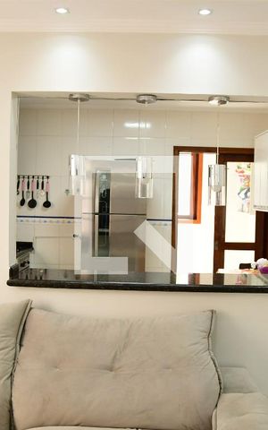 Casa para alugar com 100m², 2 quartos e 1 vagaSala