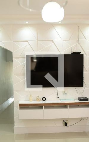 Casa para alugar com 100m², 2 quartos e 1 vagaSala