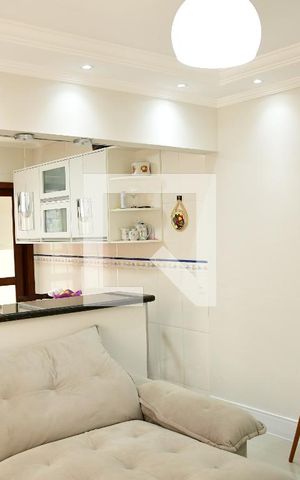 Casa para alugar com 100m², 2 quartos e 1 vagaSala