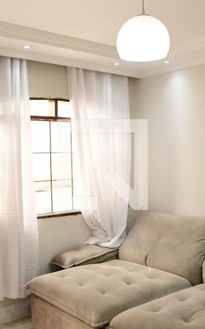 Casa para alugar com 100m², 2 quartos e 1 vagaSala