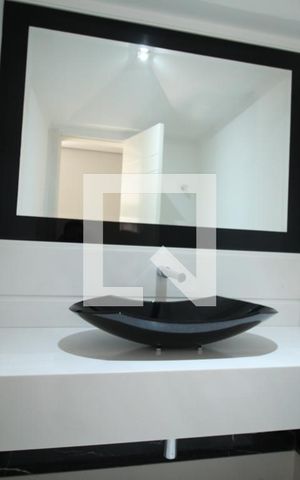 Apartamento à venda com 325m², 3 quartos e 5 vagasLavabo