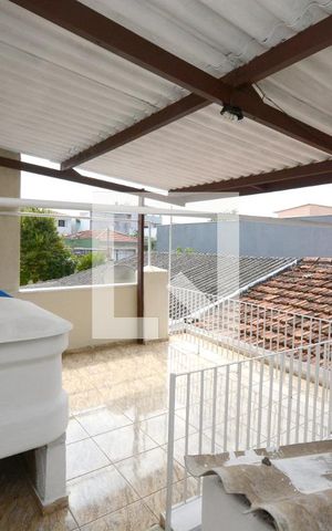 Casa para alugar com 110m², 3 quartos e 4 vagasTerraço