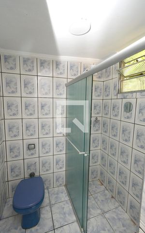 Casa para alugar com 110m², 3 quartos e 4 vagasBanheiro