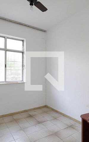 Apartamento para alugar com 72m², 2 quartos e sem vaga Apartamento para alugar com 72m², 2 quartos e sem vagaQuarto