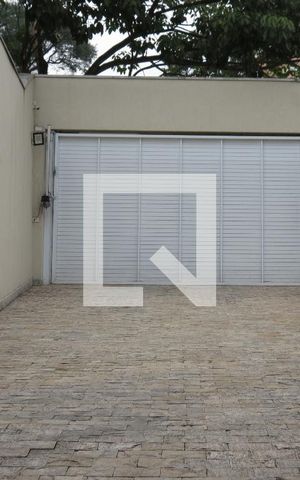 Casa à venda com 280m², 4 quartos e 10 vagasEntrada Garagem