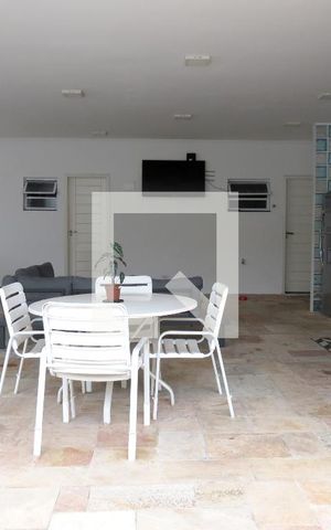 Casa à venda com 280m², 4 quartos e 10 vagasQuintal