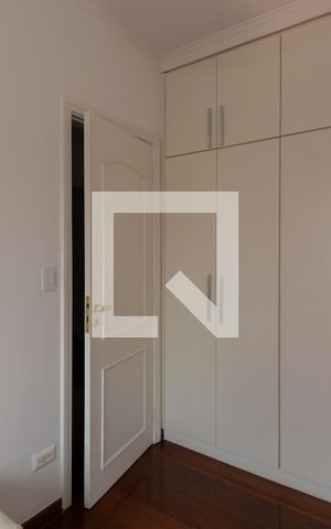 Apartamento à venda com 156m², 3 quartos e 2 vagas Apartamento à venda com 156m², 3 quartos e 2 vagasQuarto 2 - Armários