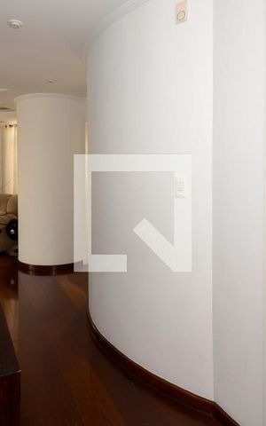 Apartamento à venda com 156m², 3 quartos e 2 vagas Apartamento à venda com 156m², 3 quartos e 2 vagasSala