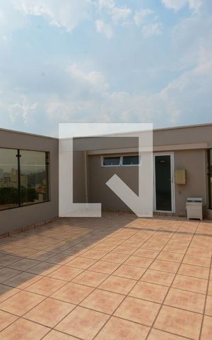 Apartamento à venda com 156m², 3 quartos e 2 vagas Apartamento à venda com 156m², 3 quartos e 2 vagasÁrea comum - Sauna