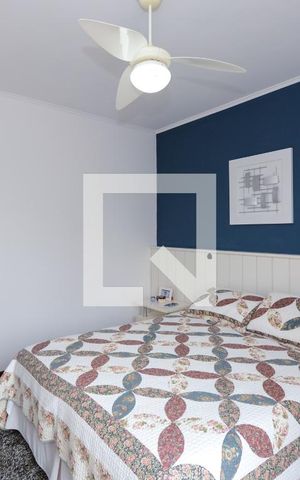 Apartamento à venda com 156m², 3 quartos e 2 vagas Apartamento à venda com 156m², 3 quartos e 2 vagasSuíte