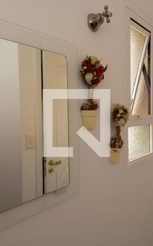 Apartamento à venda com 156m², 3 quartos e 2 vagas Apartamento à venda com 156m², 3 quartos e 2 vagasLavabo