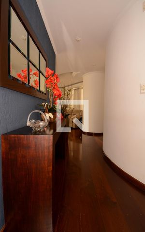 Apartamento à venda com 156m², 3 quartos e 2 vagas Apartamento à venda com 156m², 3 quartos e 2 vagasSala
