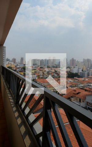 Apartamento à venda com 156m², 3 quartos e 2 vagas Apartamento à venda com 156m², 3 quartos e 2 vagasSacada do quarto 3