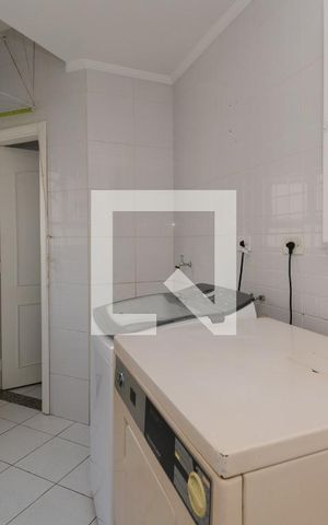 Apartamento à venda com 156m², 3 quartos e 2 vagas Apartamento à venda com 156m², 3 quartos e 2 vagasLavanderia