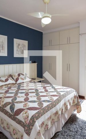 Apartamento à venda com 156m², 3 quartos e 2 vagas Apartamento à venda com 156m², 3 quartos e 2 vagasSuíte