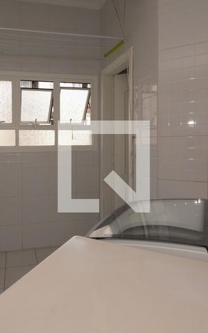 Apartamento à venda com 156m², 3 quartos e 2 vagas Apartamento à venda com 156m², 3 quartos e 2 vagasLavanderia